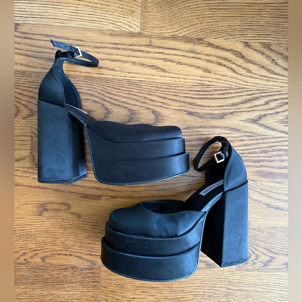 Steve Madden Charlize Satin Platform Mary Jane Heels